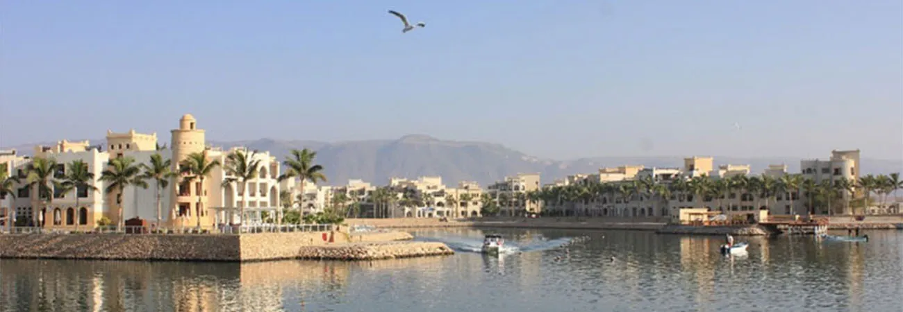 https://d1i3enf1i5tb1f.cloudfront.net/Tour-Images/false-507977/full-day-dhow-excursion-salalah.jpg